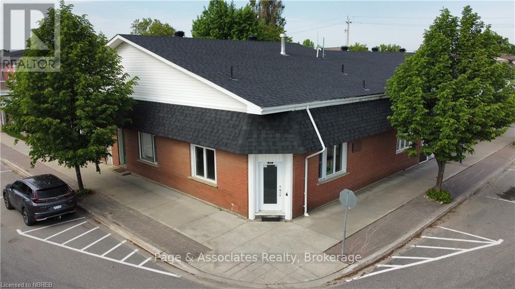 189 Main Street, West Nipissing (Sturgeon Falls), Ontario  P2B 1P3 - Photo 1 - X11894798