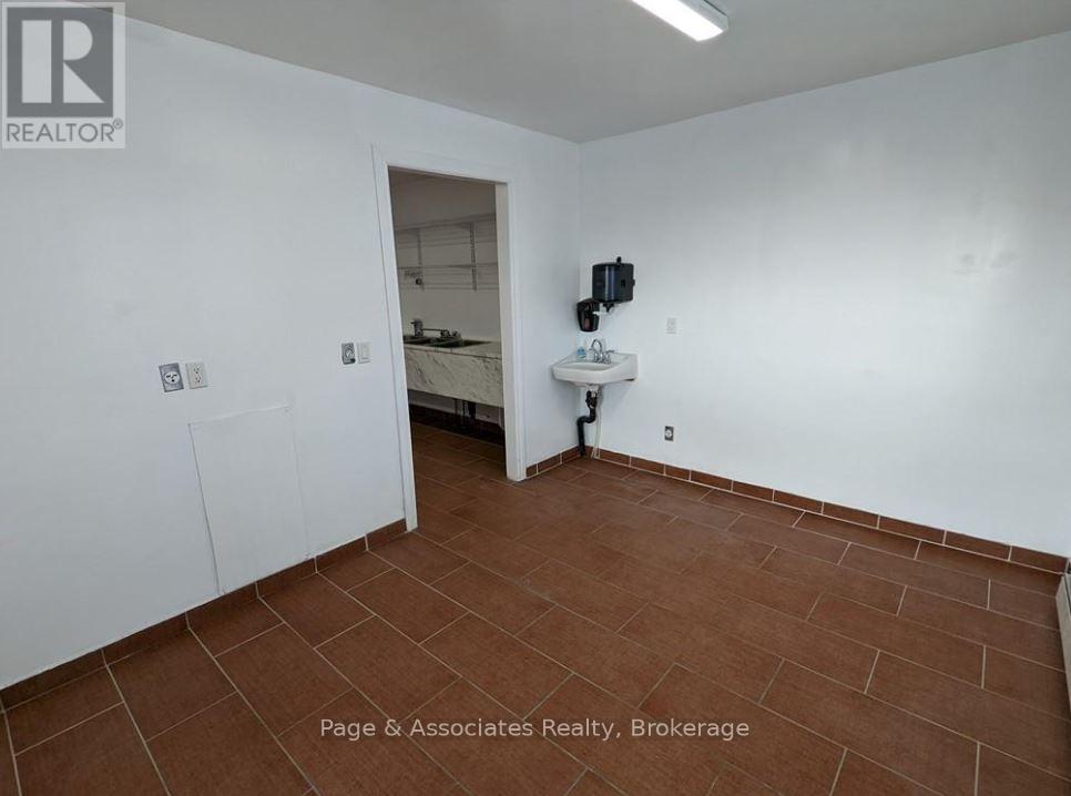 12021 Highway 17 E, West Nipissing (Sturgeon Falls), Ontario  P2B 2S7 - Photo 28 - X11980532