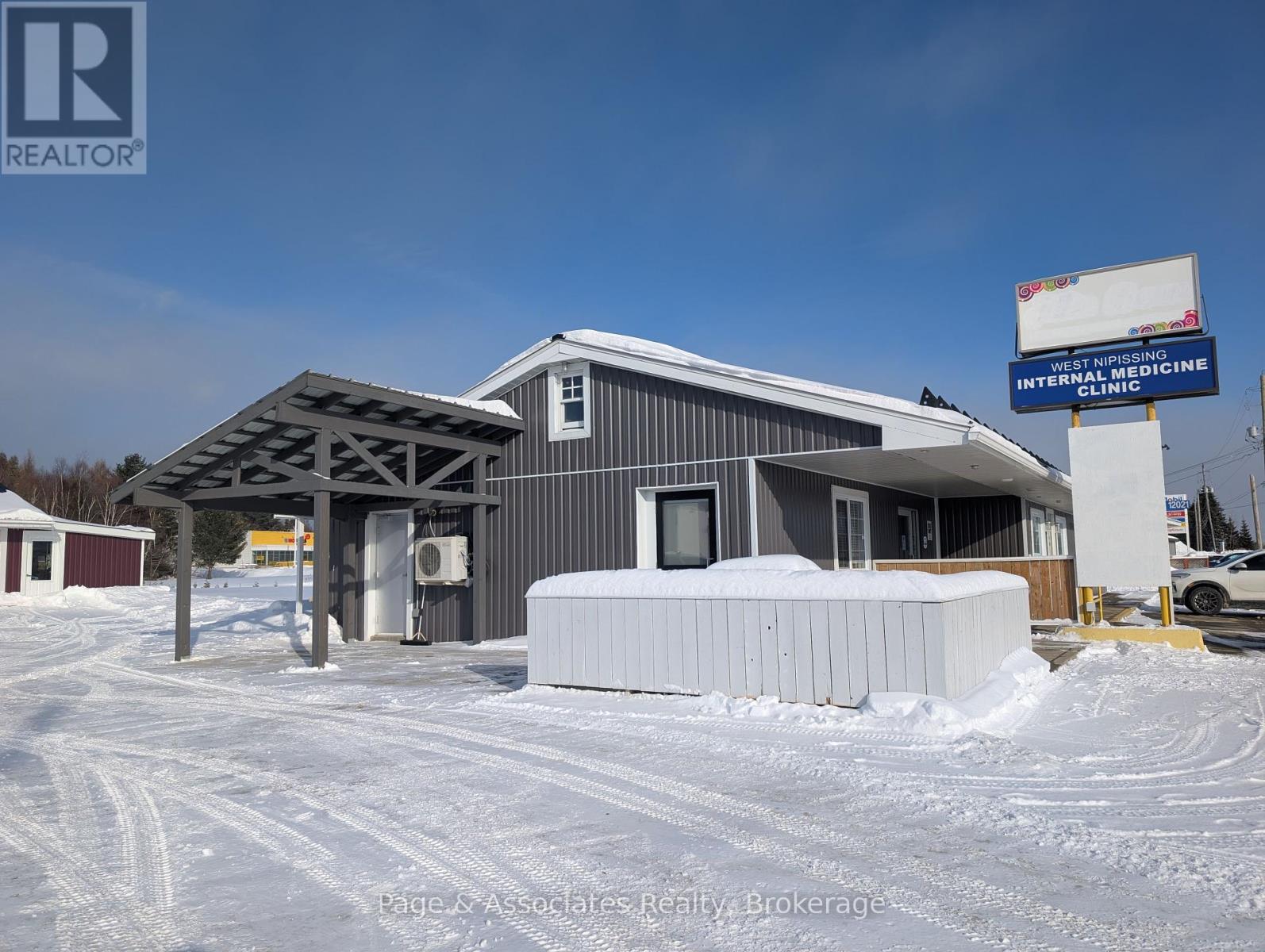 12021 Highway 17 E, West Nipissing (Sturgeon Falls), Ontario  P2B 2S7 - Photo 23 - X11986067