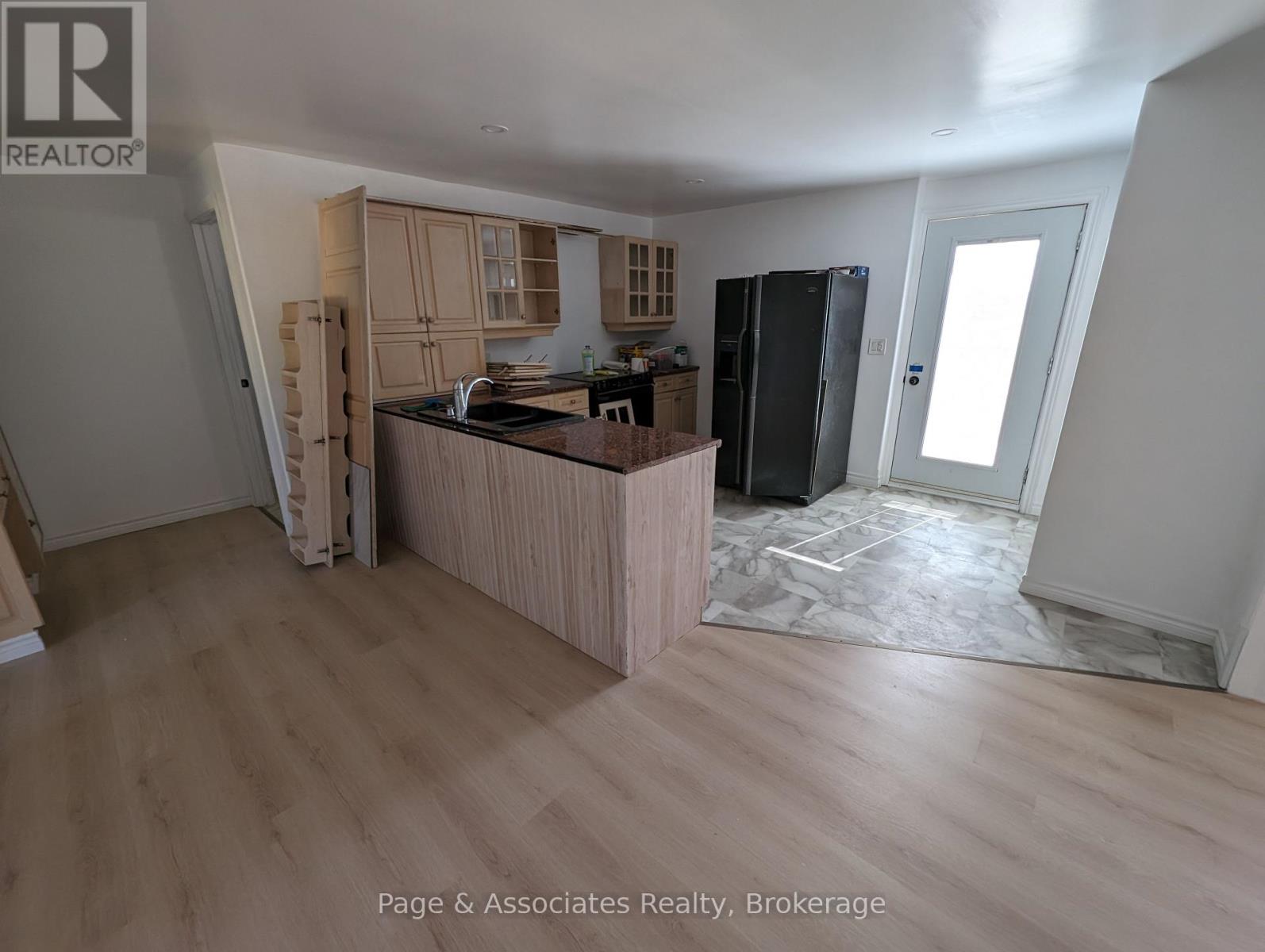 2081 Highway 17 E, Markstay-Warren, Ontario  P0M 3C0 - Photo 16 - X12012327