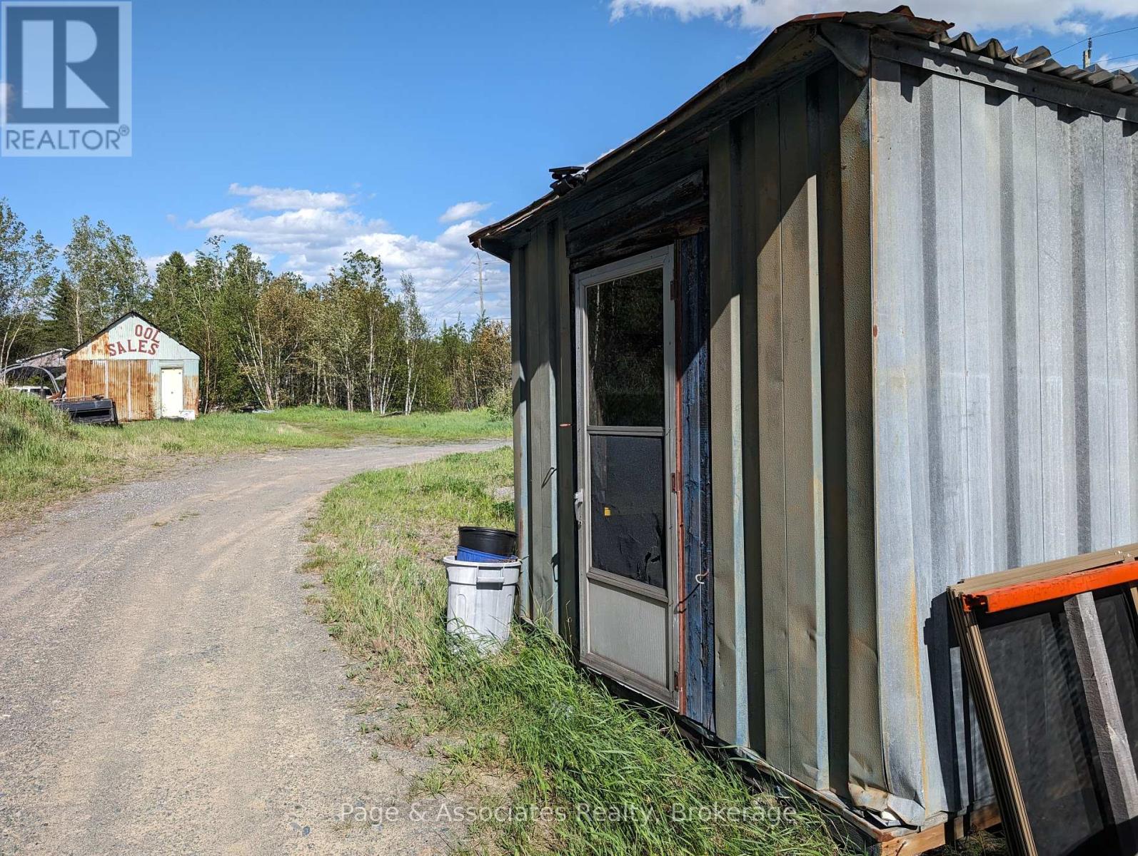 2081 Highway 17 E, Markstay-Warren, Ontario  P0M 3C0 - Photo 21 - X12012327