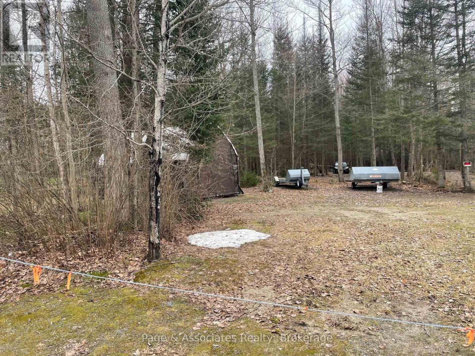 977 Evansville Drive, West Nipissing (Sturgeon Falls), Ontario  P2B 2K4 - Photo 6 - X12119286