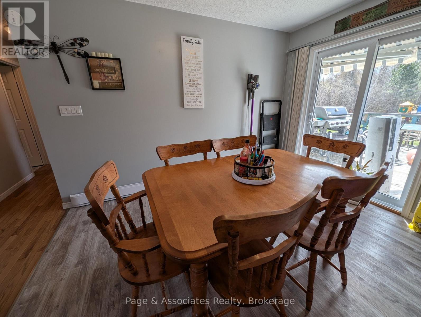 282 Salter Street, West Nipissing (Sturgeon Falls), Ontario  P2B 2T6 - Photo 10 - X12126681