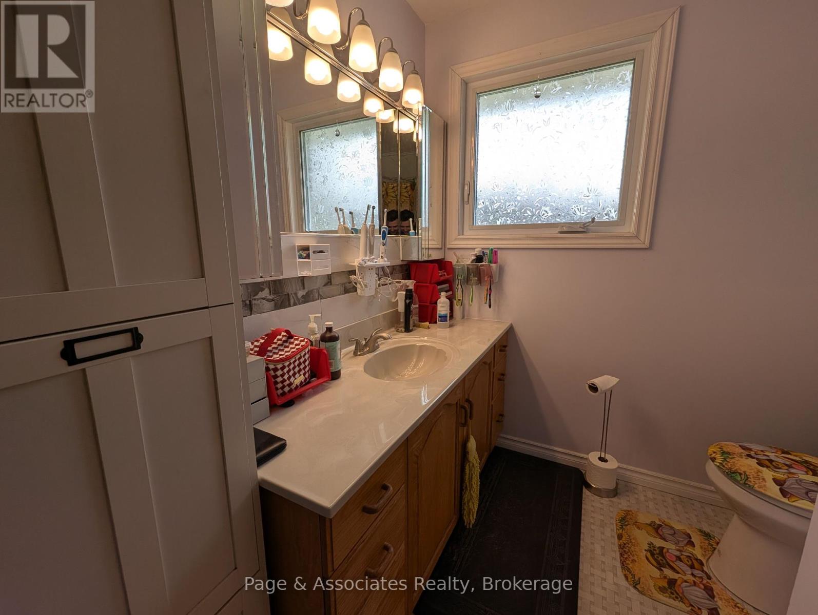 282 Salter Street, West Nipissing (Sturgeon Falls), Ontario  P2B 2T6 - Photo 11 - X12126681