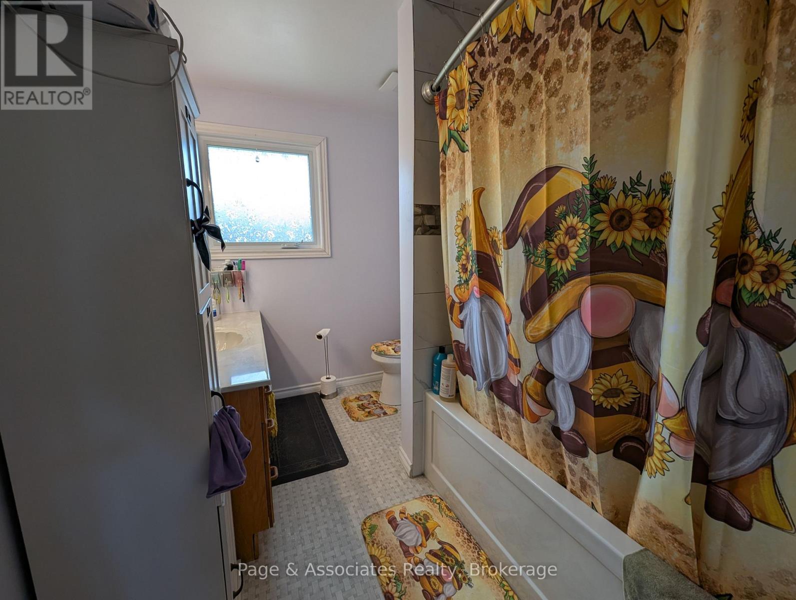282 Salter Street, West Nipissing (Sturgeon Falls), Ontario  P2B 2T6 - Photo 12 - X12126681