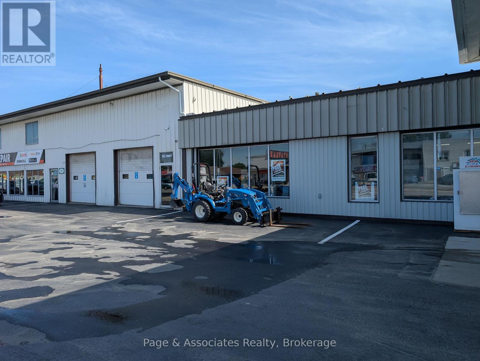 4 - 162 Front Street, West Nipissing (Sturgeon Falls), Ontario  P2B 2H8 - Photo 2 - X12140793