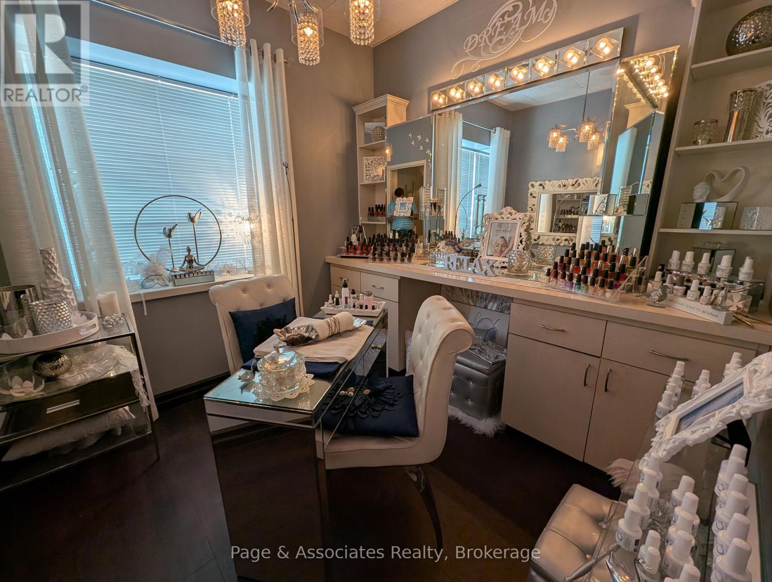 103 - 60 Champlain Street, North Bay (College Heights), Ontario  P1B 7M4 - Photo 8 - X12208976