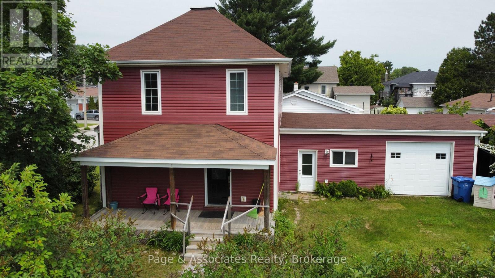 99 RUSSELL STREET, west nipissing (sturgeon falls), Ontario