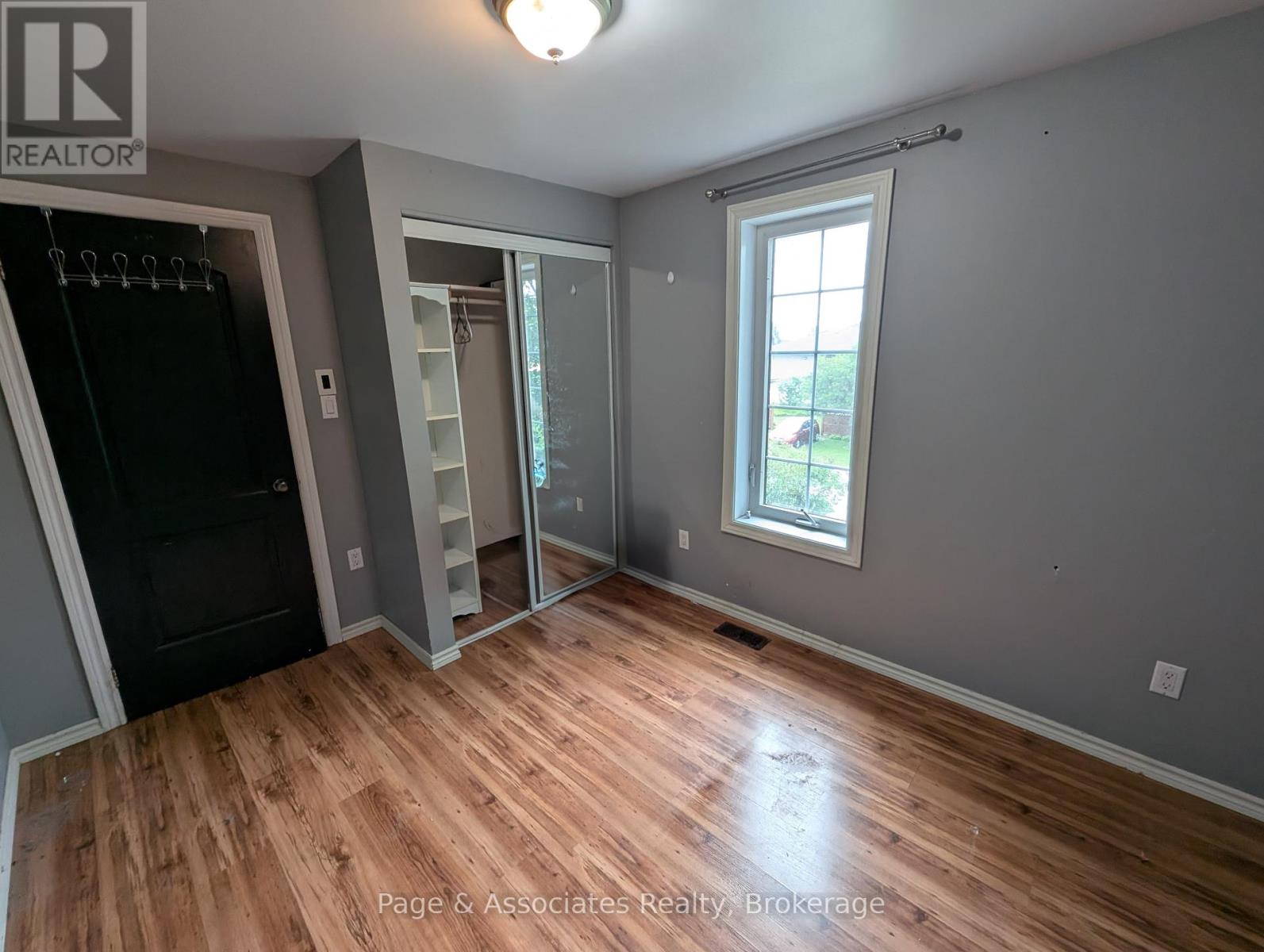 99 Russell Street, West Nipissing (Sturgeon Falls), Ontario  P2B 1X2 - Photo 20 - X12253569