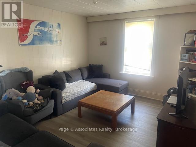 28 William Street, West Nipissing (Sturgeon Falls), Ontario  P2B 2A3 - Photo 11 - X12367895