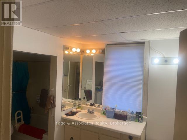 28 William Street, West Nipissing (Sturgeon Falls), Ontario  P2B 2A3 - Photo 23 - X12367895