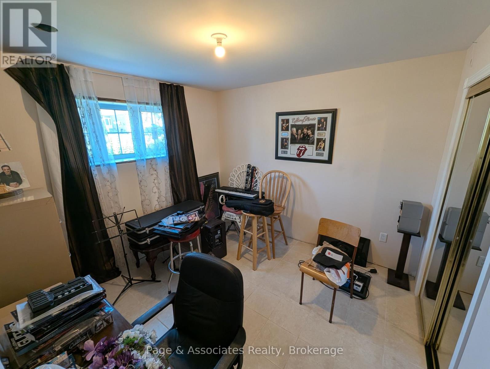 37 Tamerack Avenue, West Nipissing (Sturgeon Falls), Ontario  P2B 3H3 - Photo 20 - X12412117