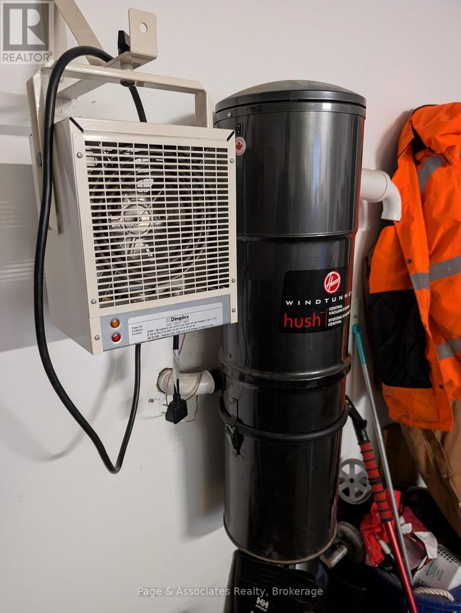 37 Tamerack Avenue, West Nipissing (Sturgeon Falls), Ontario  P2B 3H3 - Photo 29 - X12412117