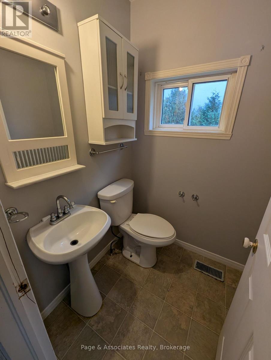 1070 Betty Road, West Nipissing (Verner), Ontario  P0H 2M0 - Photo 15 - X12419548