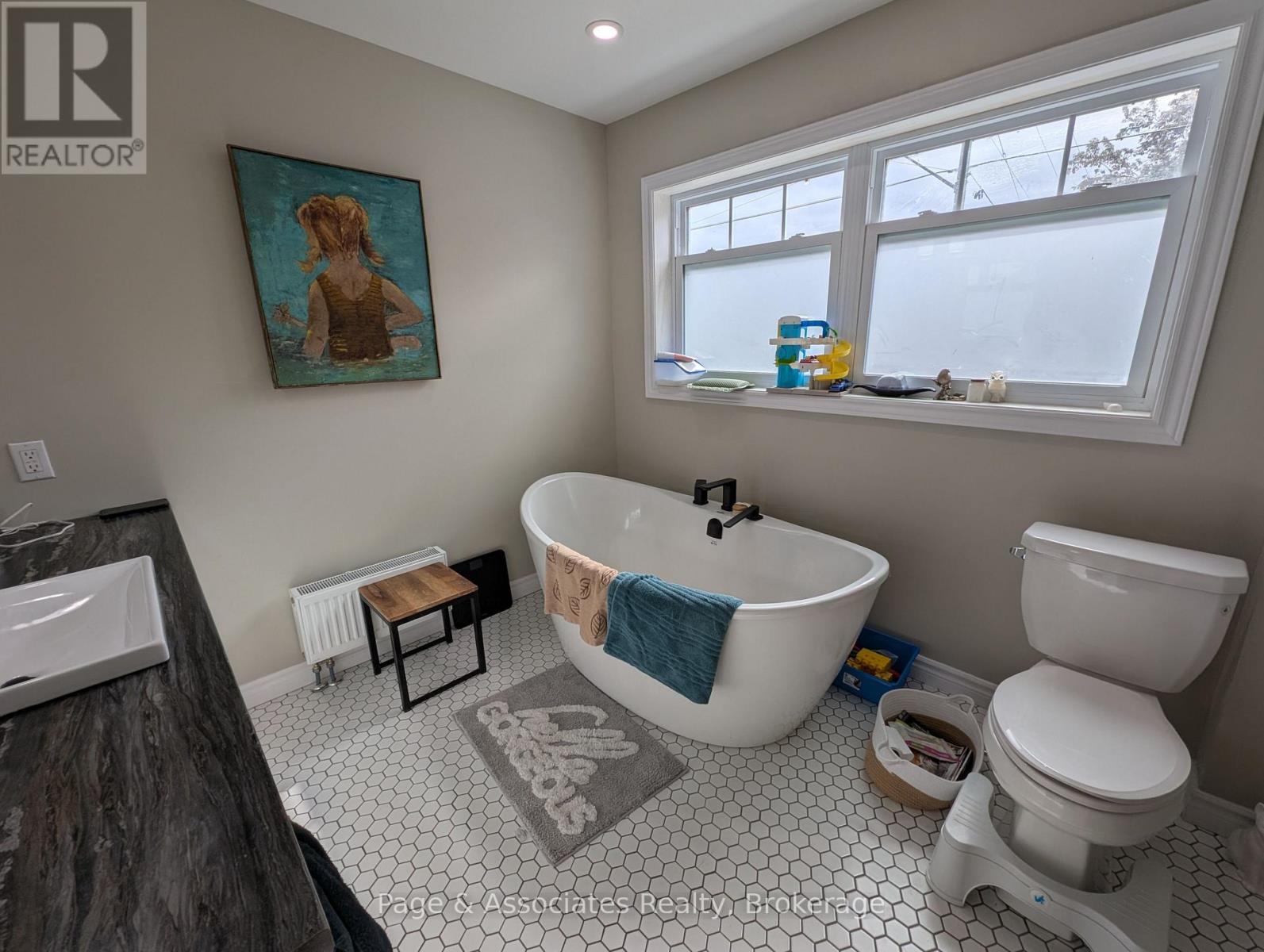 81 Cache Street, West Nipissing (Cache Bay), Ontario  P0H 1G0 - Photo 16 - X12436672