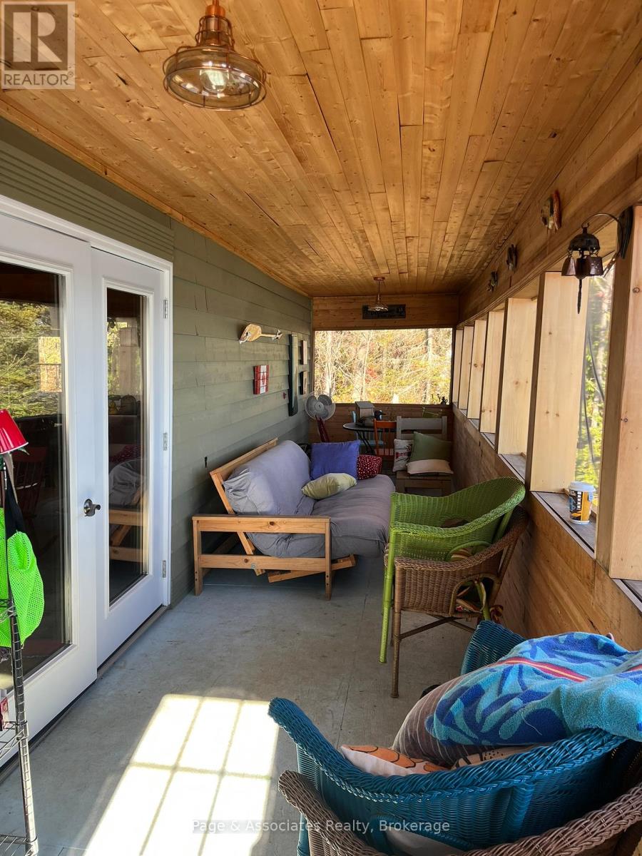 124a Northshore Road, West Nipissing (Field), Ontario  P0H 1M0 - Photo 19 - X12456018