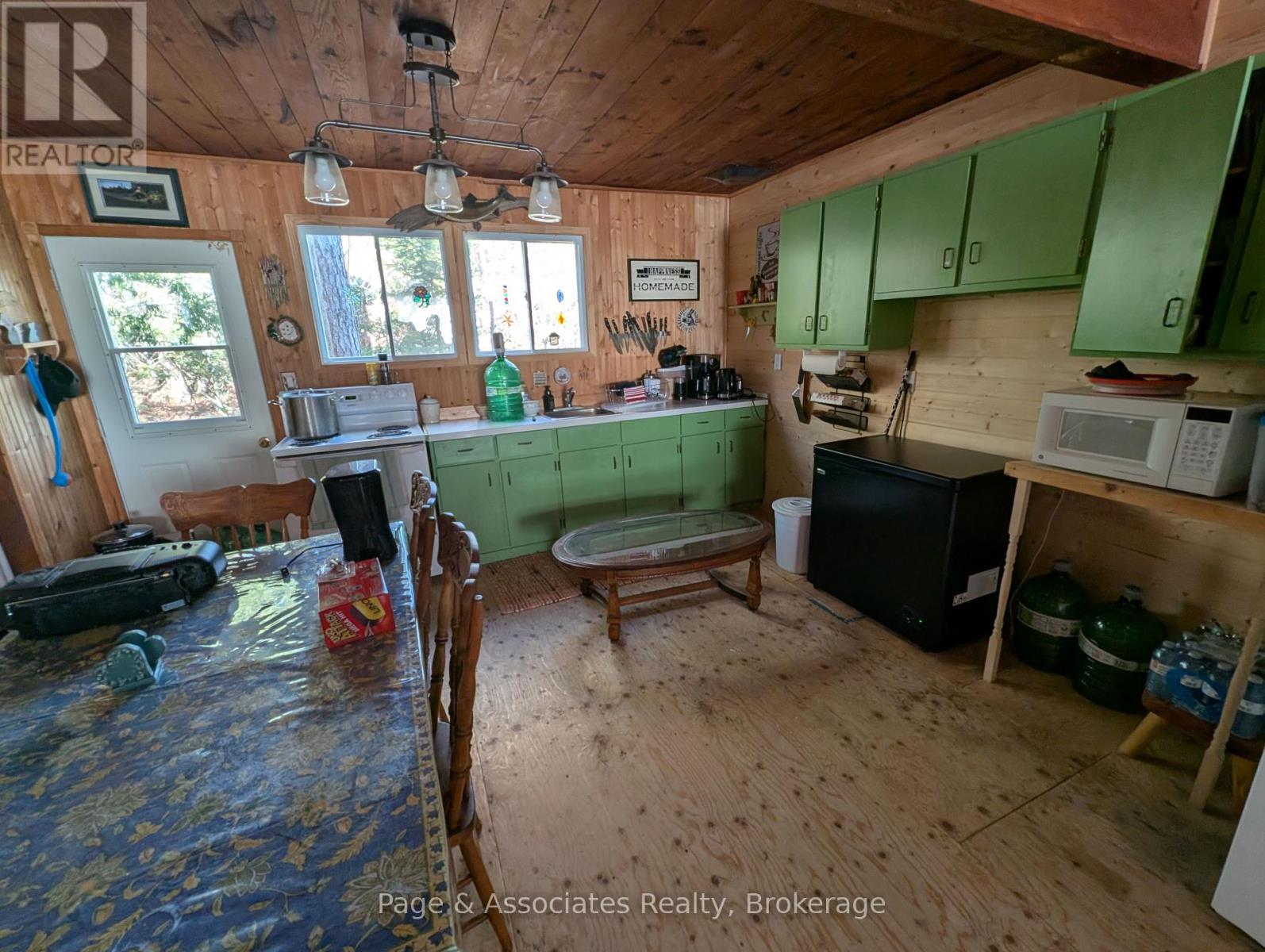 124a Northshore Road, West Nipissing (Field), Ontario  P0H 1M0 - Photo 9 - X12456018