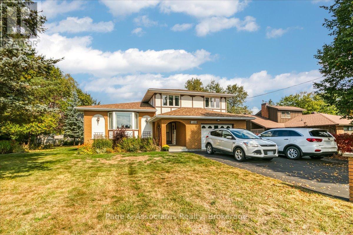 1688 Richard Street, Greater Sudbury (Valley East), Ontario  P3N 1H2 - Photo 3 - X12507984