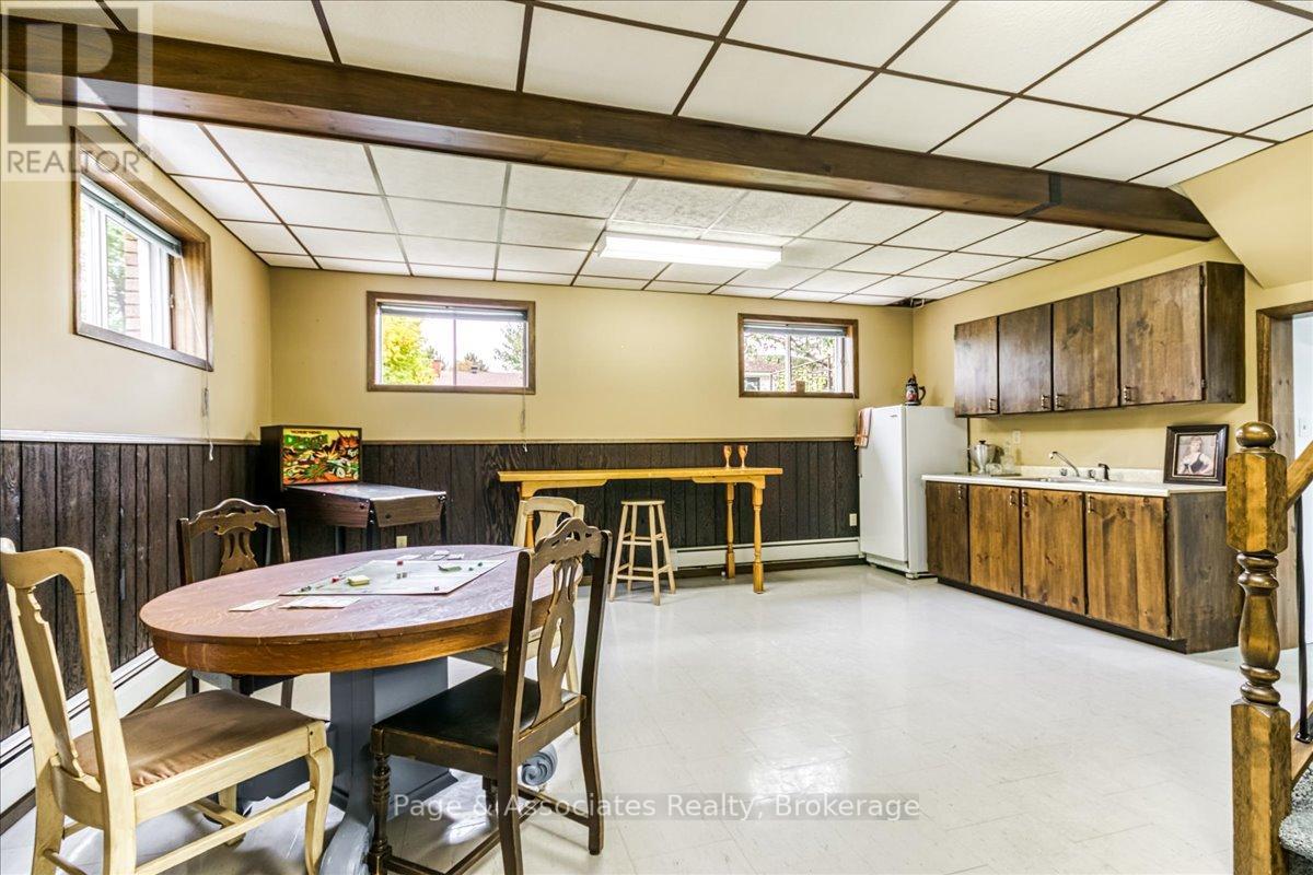 1688 Richard Street, Greater Sudbury (Valley East), Ontario  P3N 1H2 - Photo 34 - X12507984