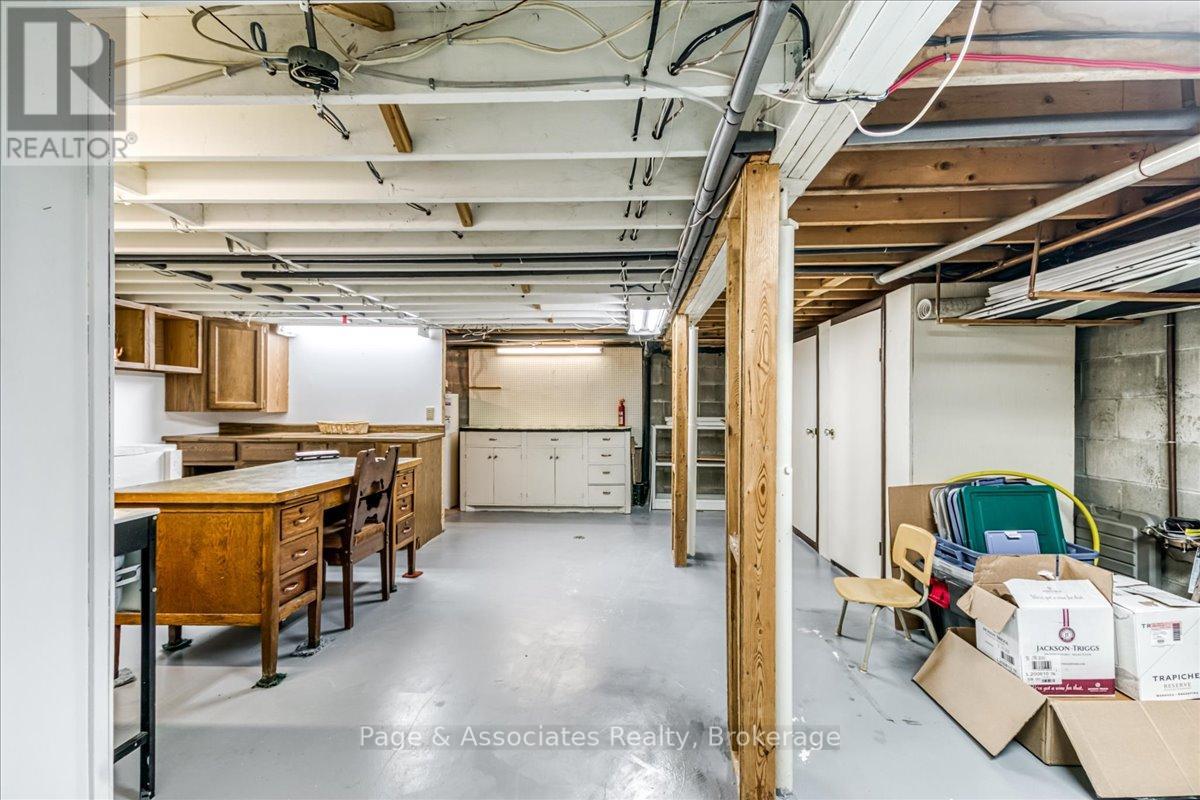 1688 Richard Street, Greater Sudbury (Valley East), Ontario  P3N 1H2 - Photo 38 - X12507984