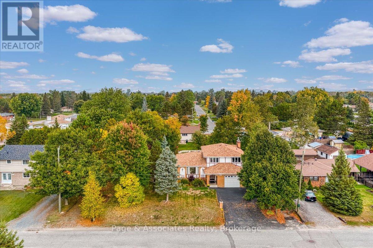 1688 Richard Street, Greater Sudbury (Valley East), Ontario  P3N 1H2 - Photo 43 - X12507984