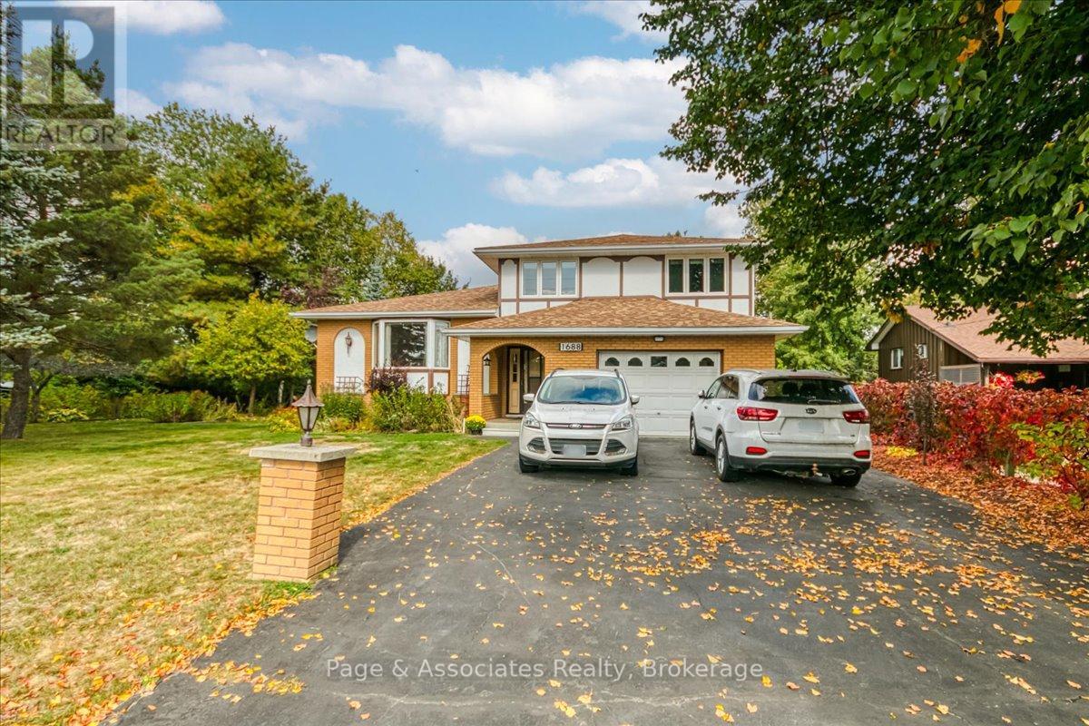 1688 Richard Street, Greater Sudbury (Valley East), Ontario  P3N 1H2 - Photo 5 - X12507984