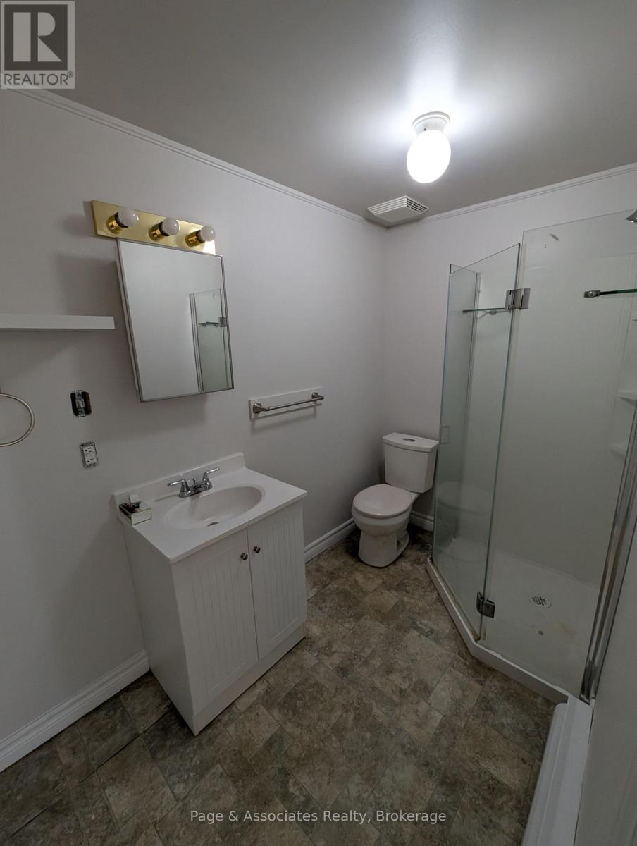 220 Railway Street, West Nipissing (Sturgeon Falls), Ontario  P2B 3B2 - Photo 19 - X12508016