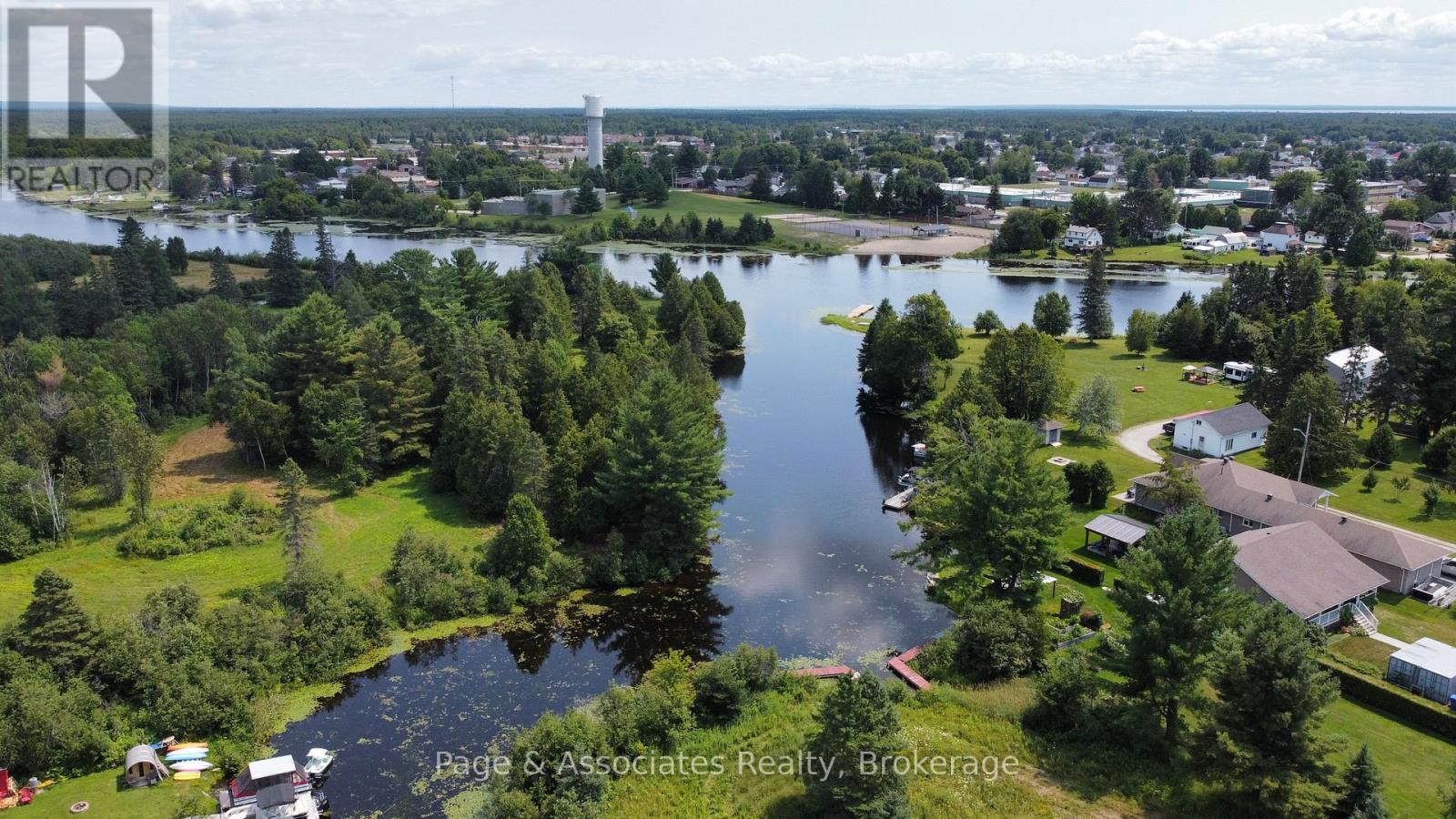 298 Dovercourt Road, West Nipissing, Ontario  P2B 3J2 - Photo 2 - X12514410