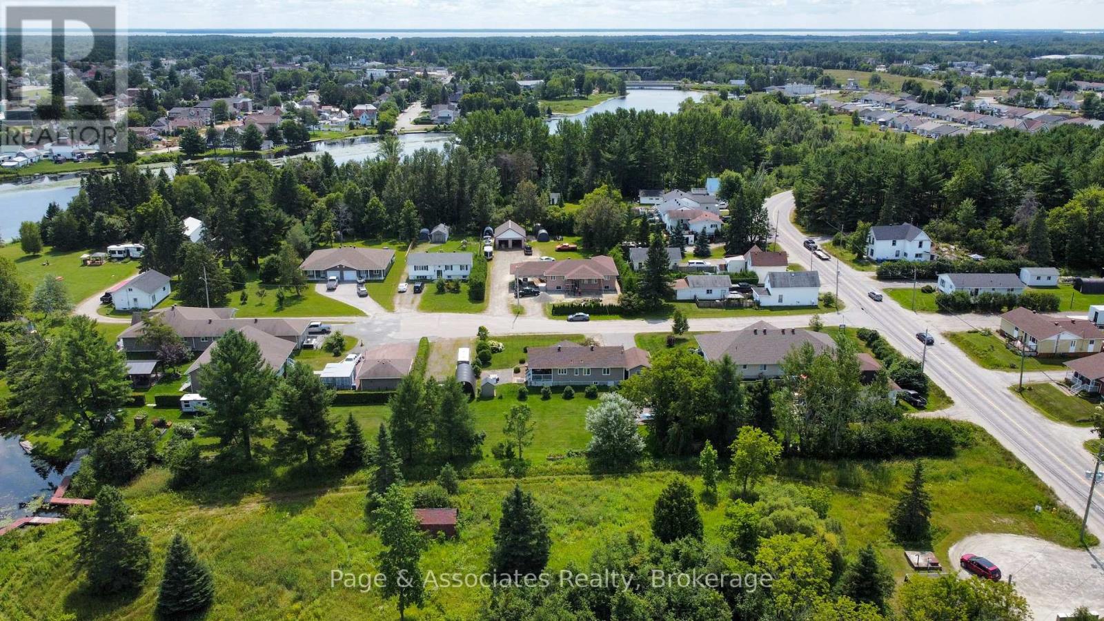 298 Dovercourt Road, West Nipissing, Ontario  P2B 3J2 - Photo 3 - X12514410