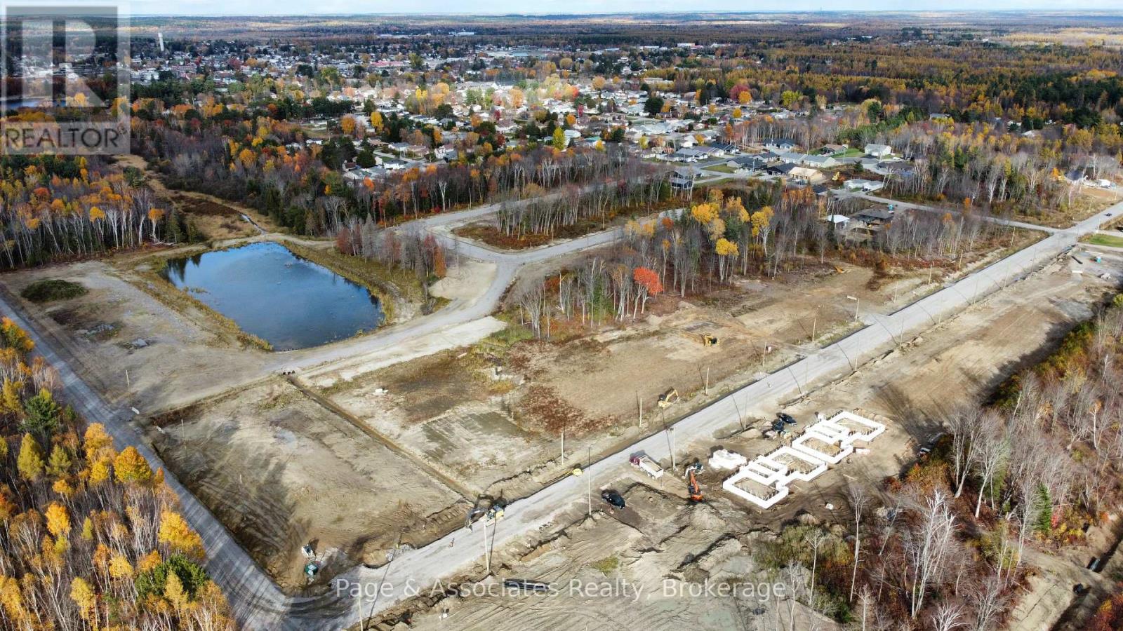 15 Brianne Court, West Nipissing (Sturgeon Falls), Ontario  P2B 0C6 - Photo 3 - X12518802