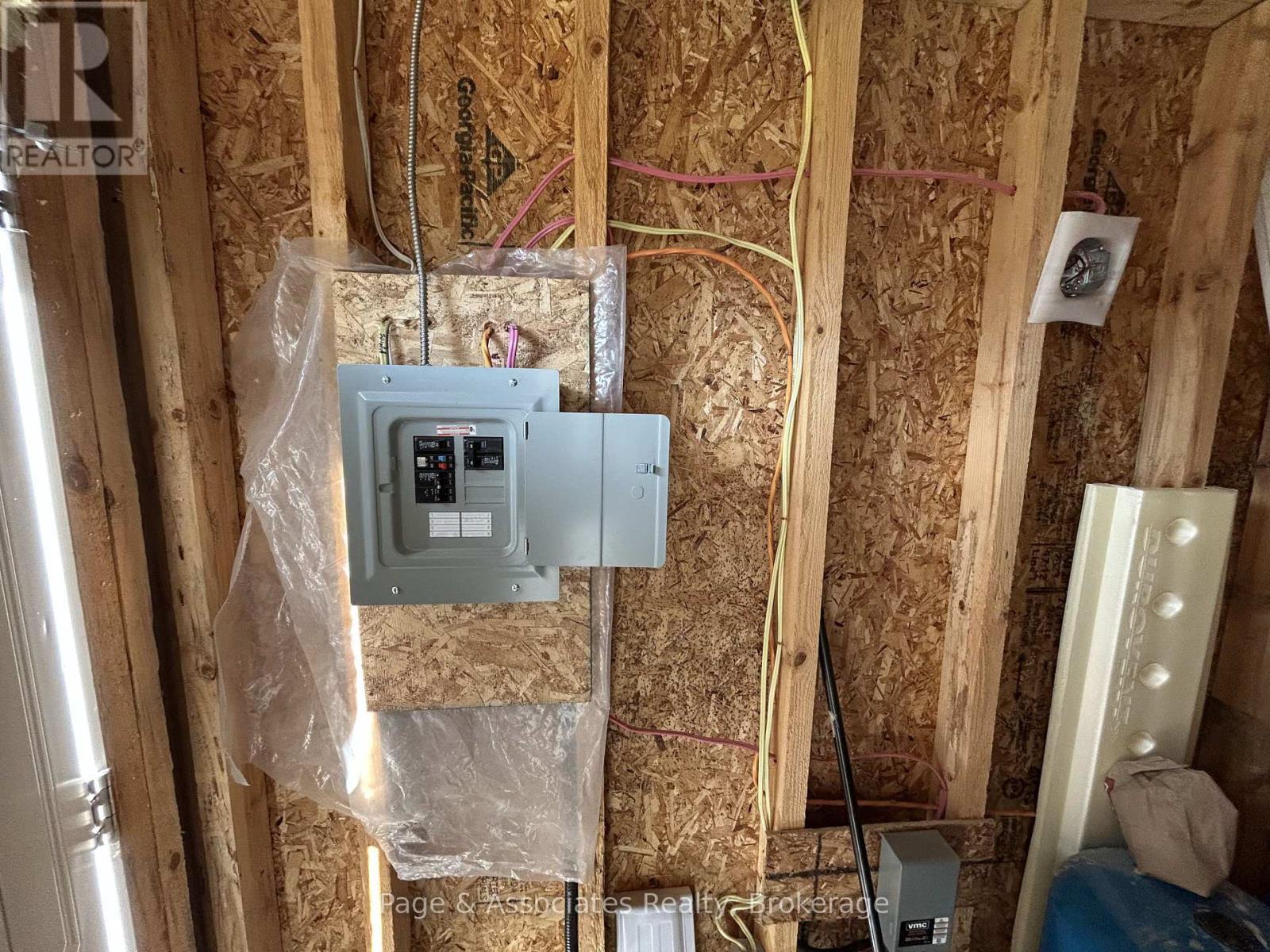 37 Veuve River Road, West Nipissing, Ontario  P0H 2M0 - Photo 10 - X12616502