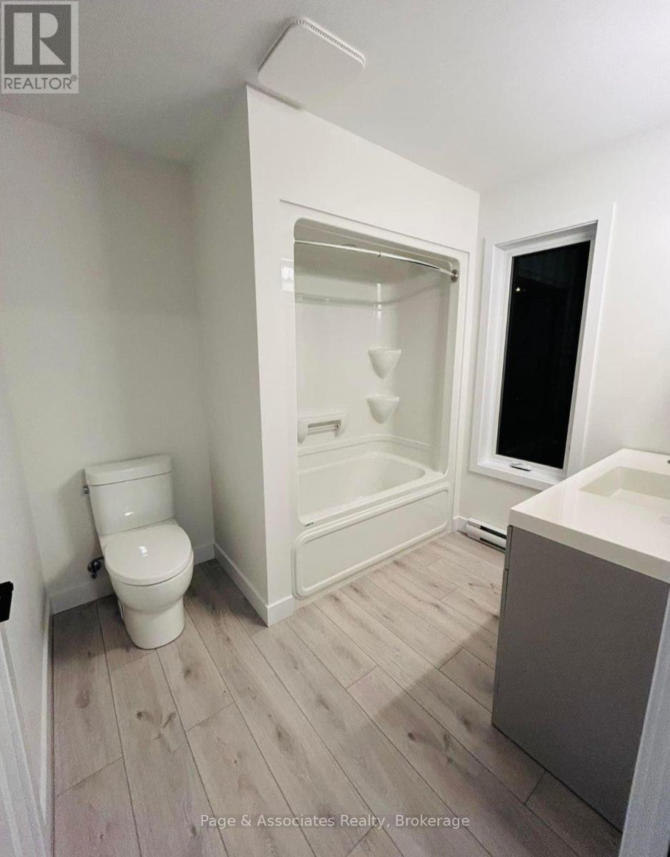 15a Mary Street, West Nipissing, Ontario  P0H 1G0 - Photo 9 - X12634800