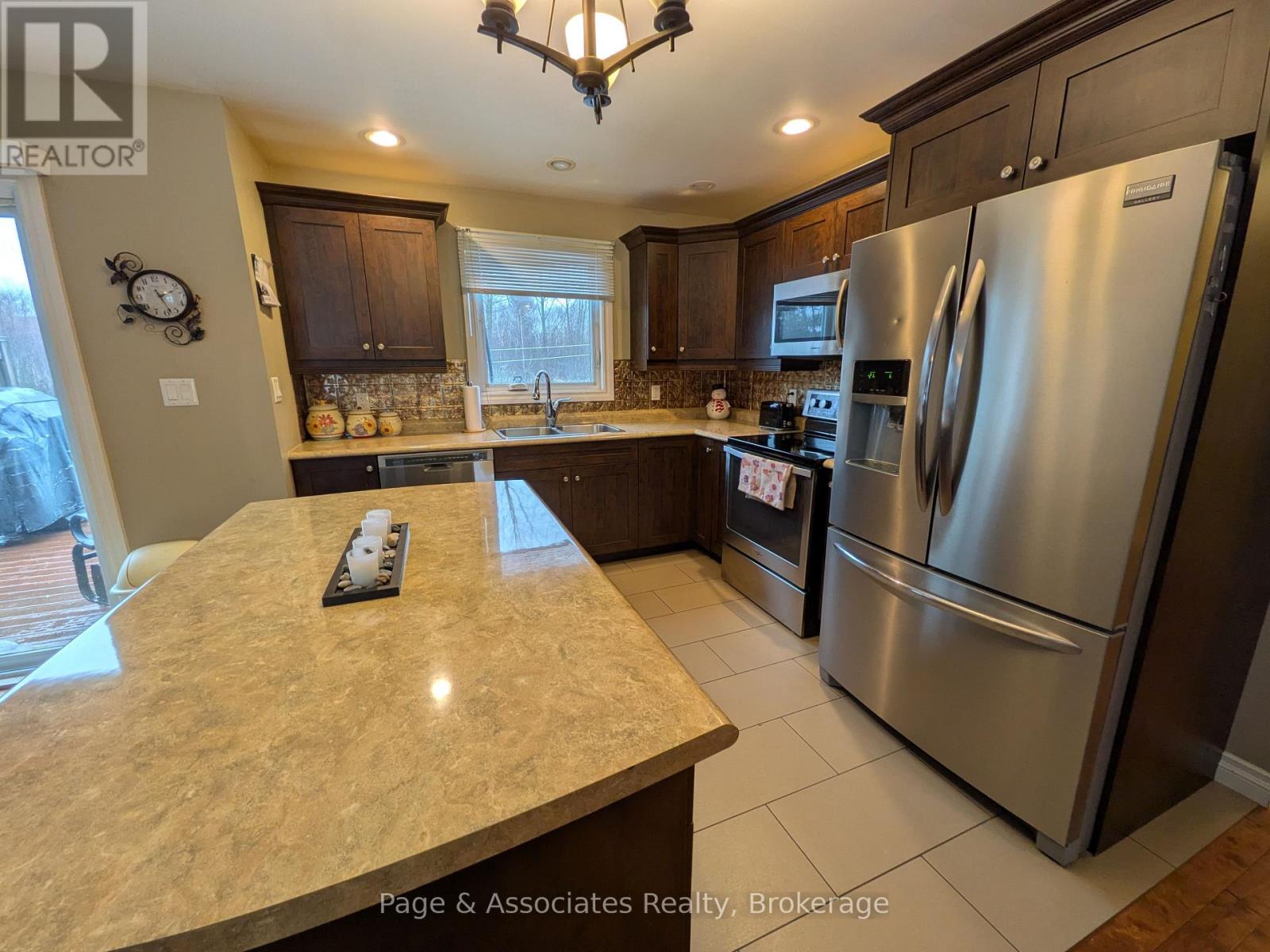 239 Park Street, West Nipissing, Ontario  P2B 3C2 - Photo 14 - X12682022