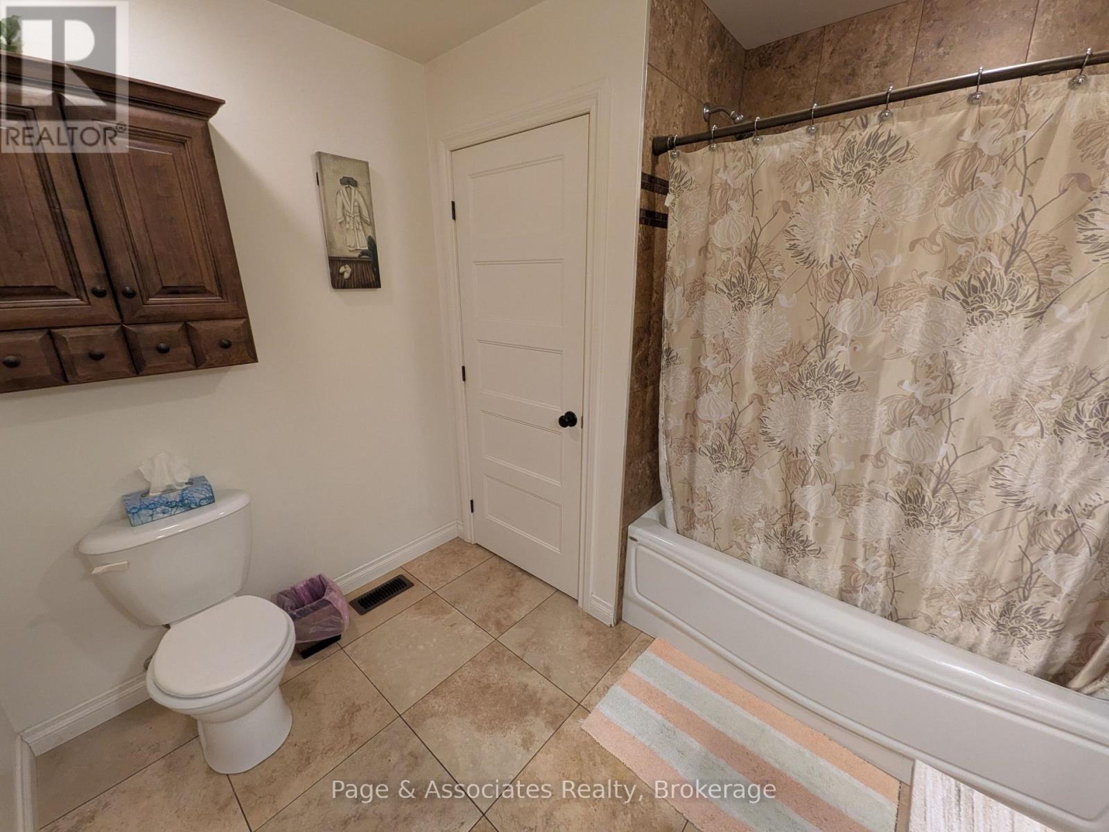 239 Park Street, West Nipissing, Ontario  P2B 3C2 - Photo 19 - X12682022