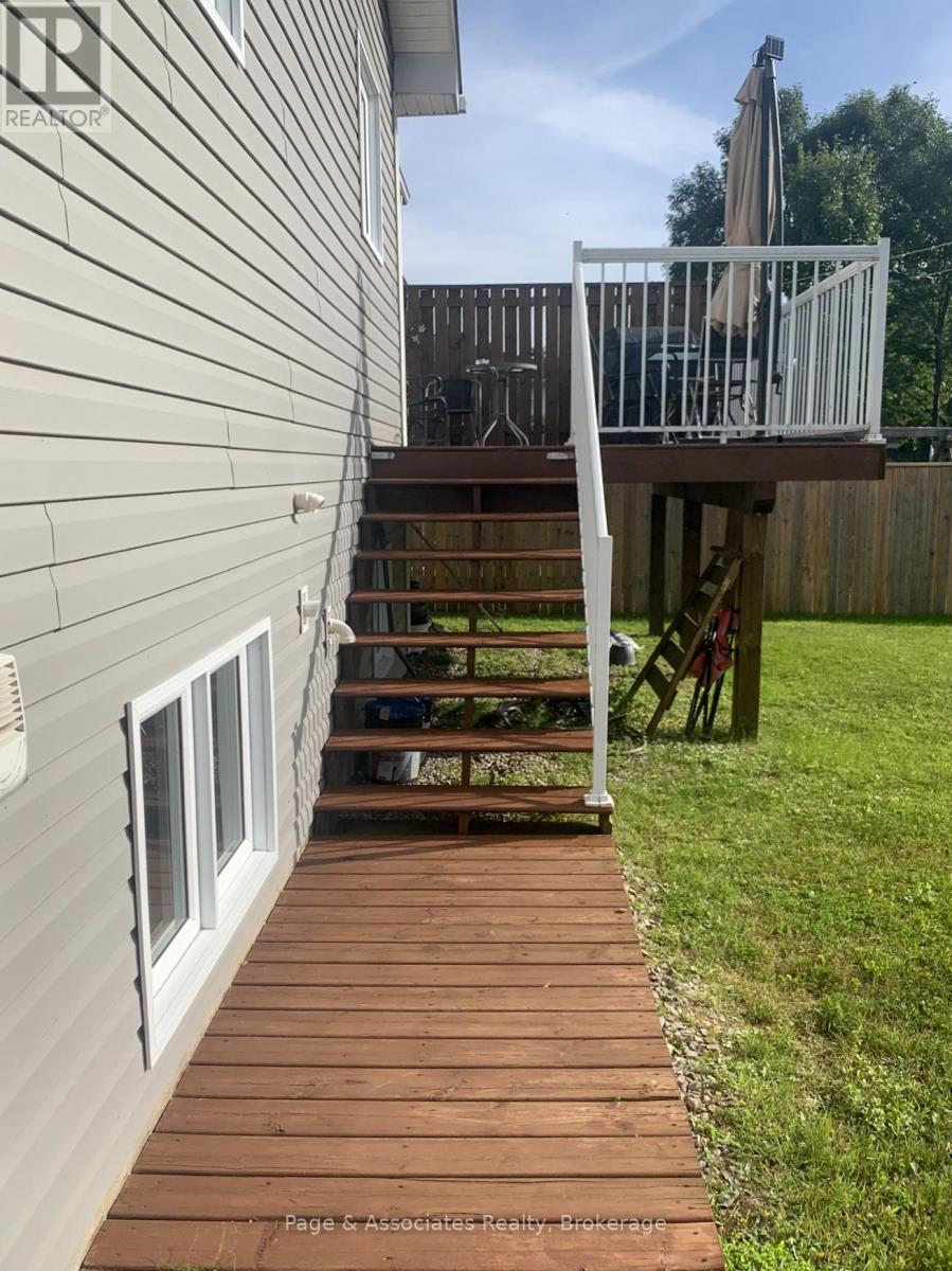 239 Park Street, West Nipissing, Ontario  P2B 3C2 - Photo 30 - X12682022