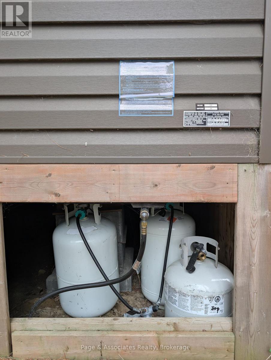 120 Happy Landing Road, French River, Ontario  P0M 2N0 - Photo 15 - X12862662