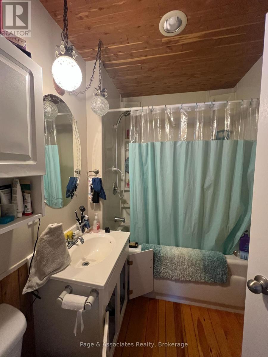 389 Larocque Street, West Nipissing, Ontario  P0H 1M0 - Photo 32 - X12909426