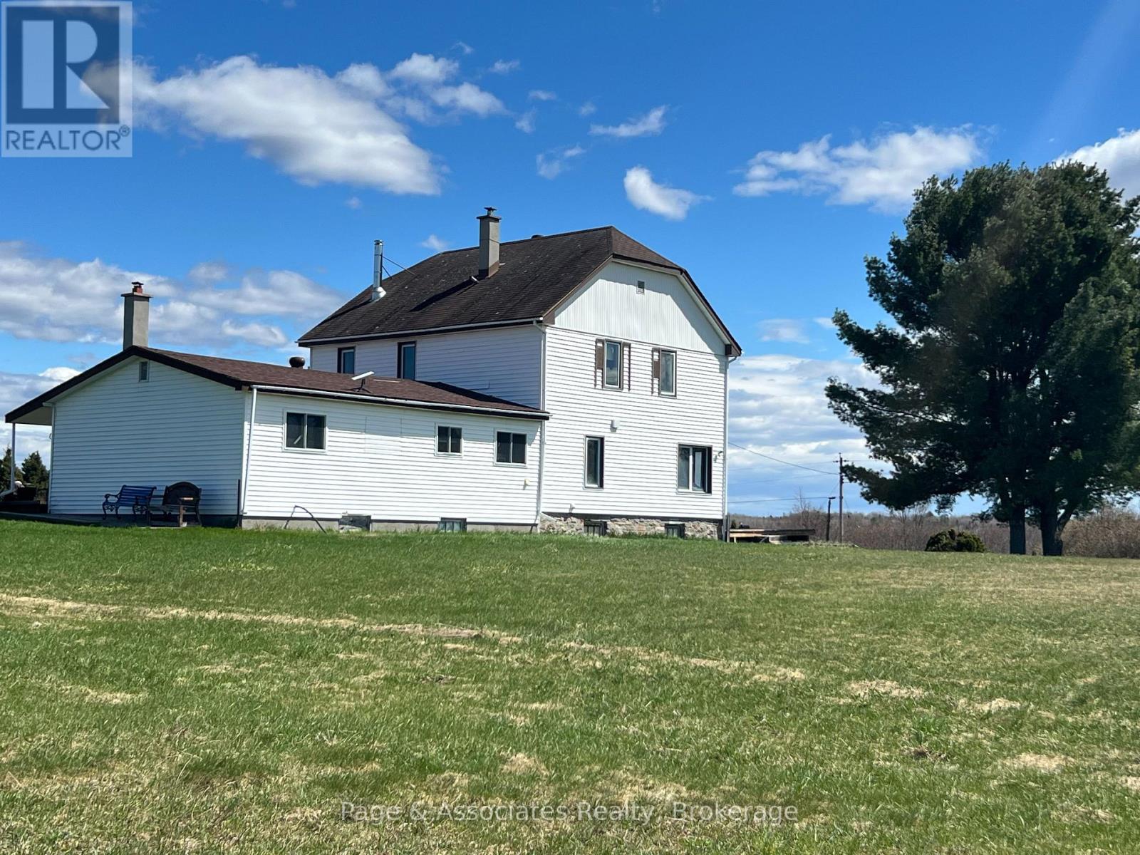389 Larocque Street, West Nipissing, Ontario  P0H 1M0 - Photo 41 - X12909426
