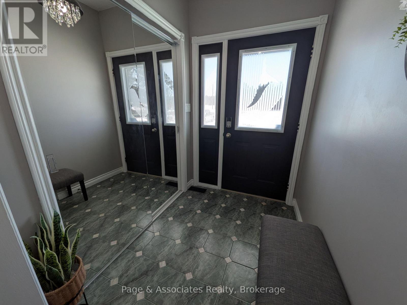 933 Arcand Road, West Nipissing, Ontario  P0H 1G0 - Photo 11 - X12982272