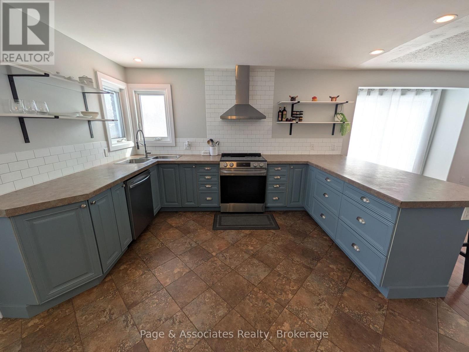 976 Levac Road, West Nipissing, Ontario  P0H 1G0 - Photo 12 - X12982652