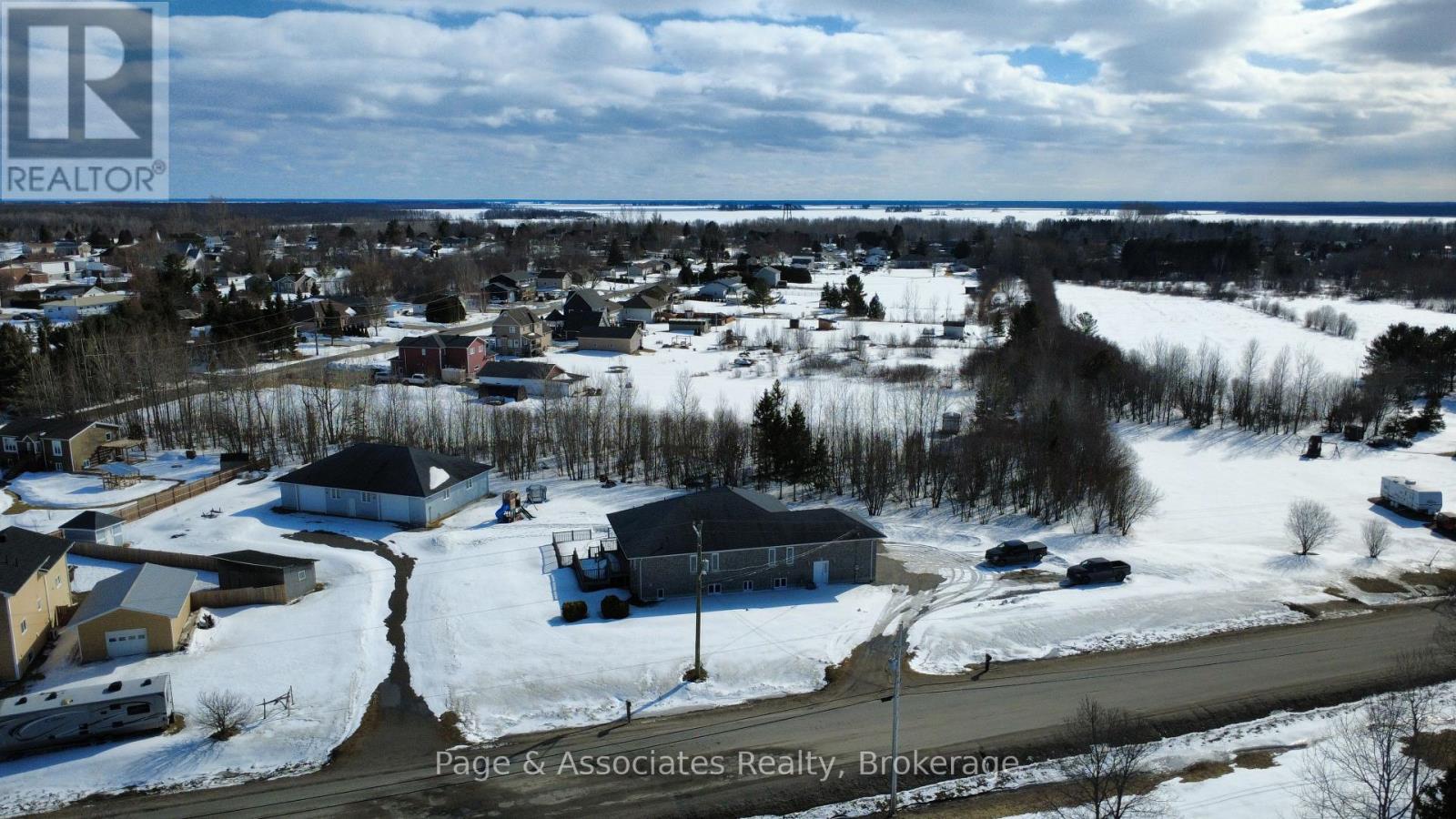 976 Levac Road, West Nipissing, Ontario  P0H 1G0 - Photo 2 - X12982652