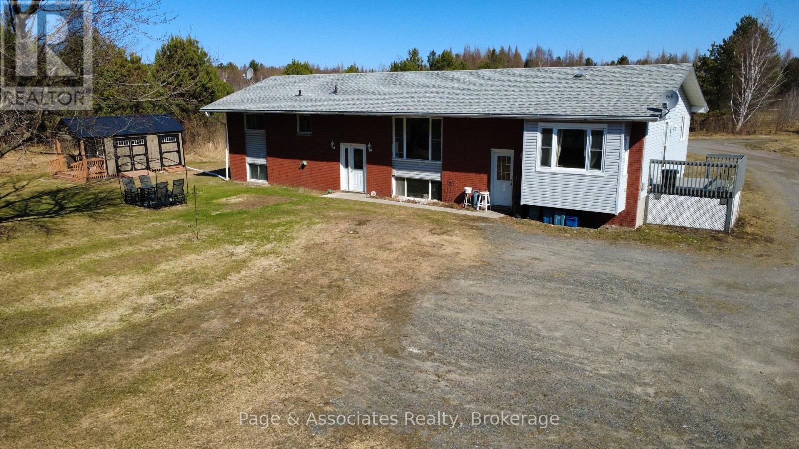 12051b Highway 17, West Nipissing, Ontario  P2B 2S6 - Photo 1 - X13031280