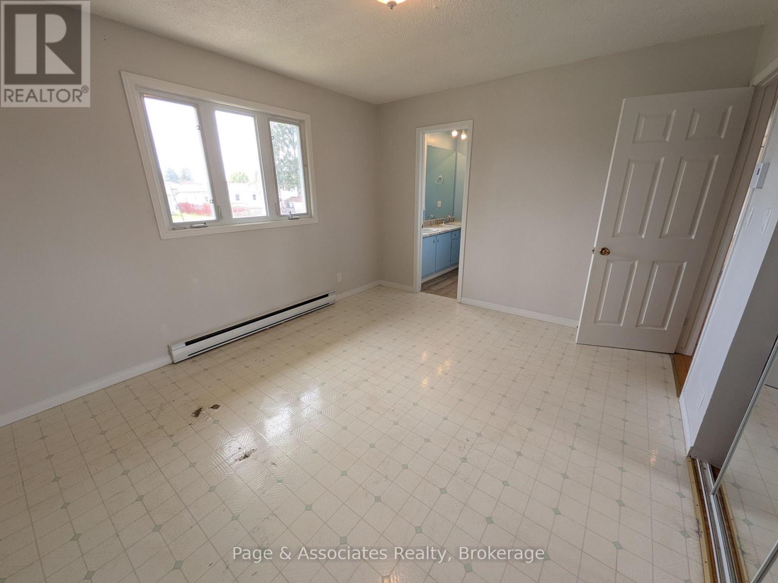 220 Railway Street, West Nipissing, Ontario  P2B 3B2 - Photo 7 - X13110898