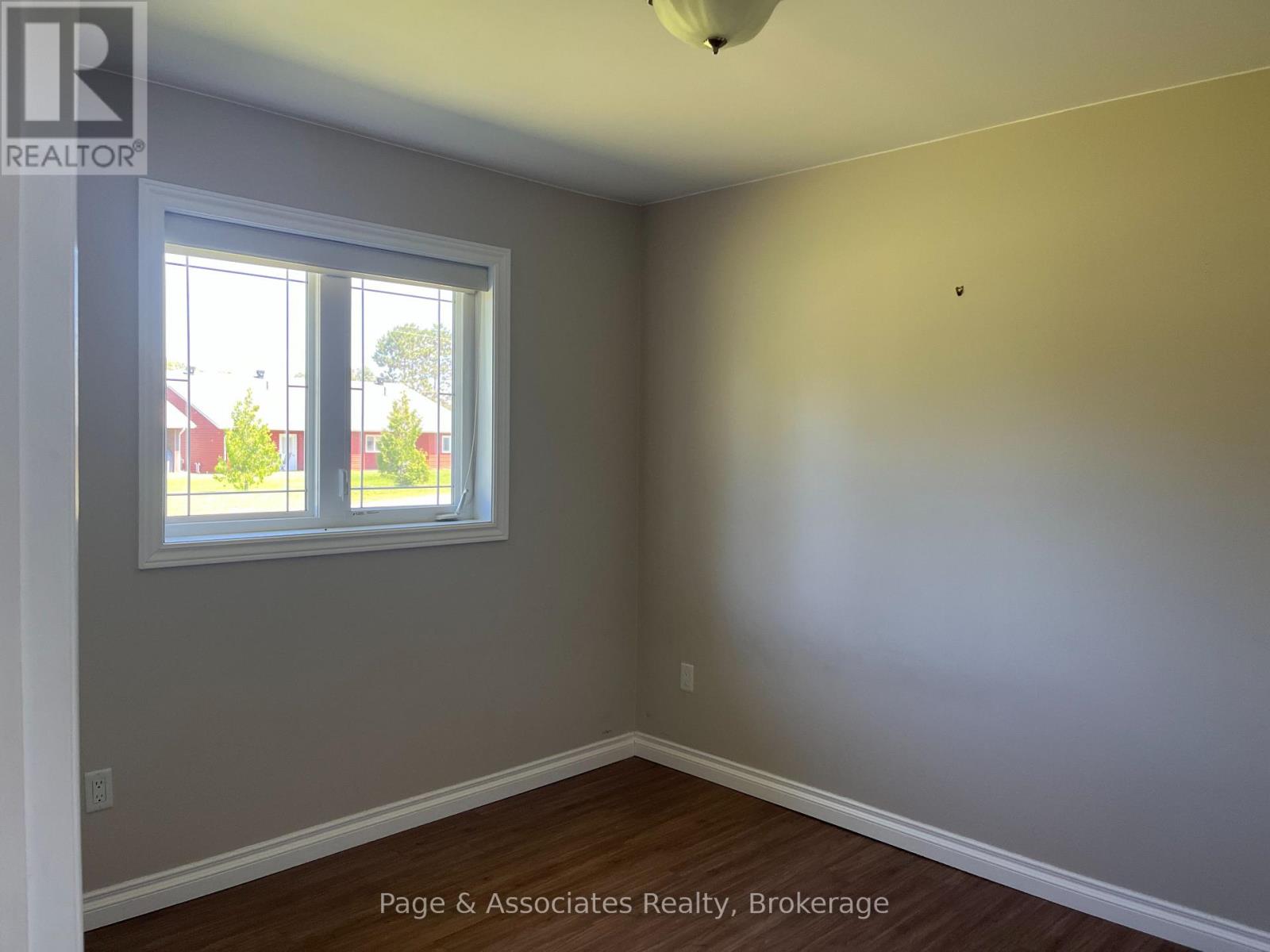 107 Third Street, West Nipissing, Ontario  P2B 3E1 - Photo 14 - X13601434